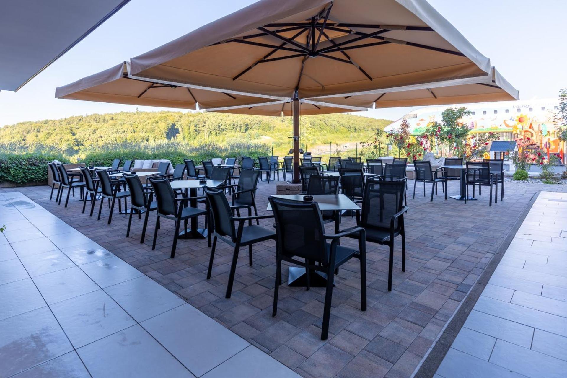 Hotel Dolenjc Novo Mesto Exterior foto
